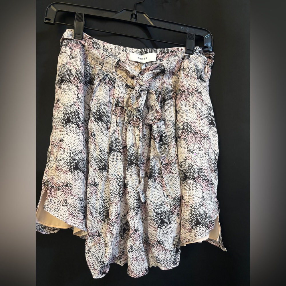 Reiss Women's Pink and Black Mini Skirt
